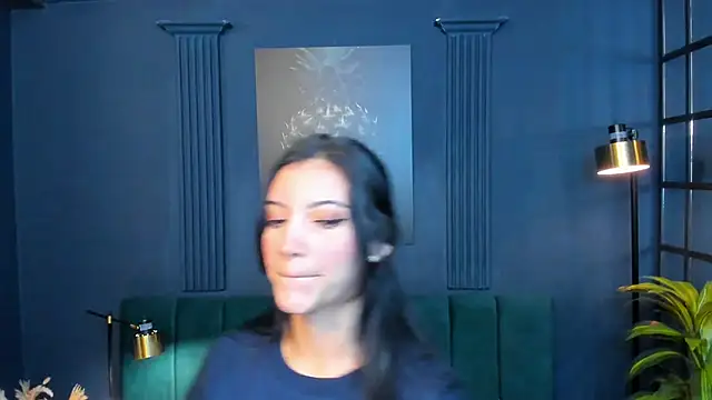 roxy hell online show from February 3, 1:05 pm