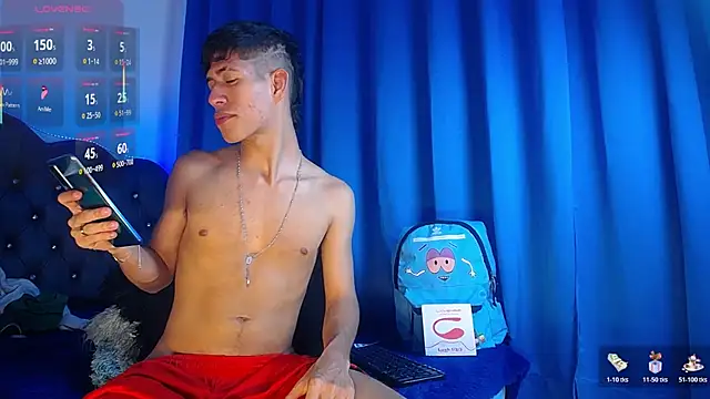 dareck 18 online show from October 24, 12:30 am