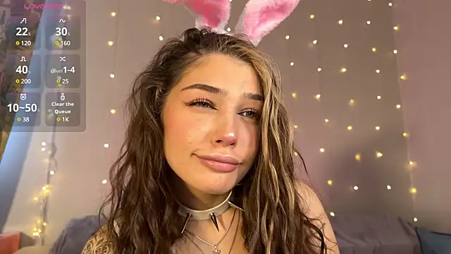 Snapshot of Anna_Six chatting on March 13, 3:33 am Anna Six online show from March 13, 3:33 am