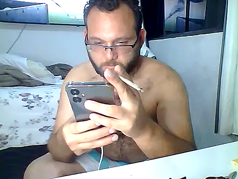 Snapshot of nandocost4 chatting on October 14, 2:23 am nandocost4 online show from October 14, 2:23 am