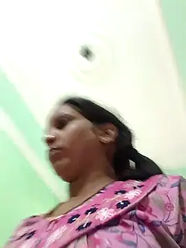 Hotty-Nidhi online show from November 10, 3:27 am