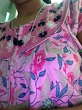 Hotty-Nidhi online show from March 4, 3:01 am