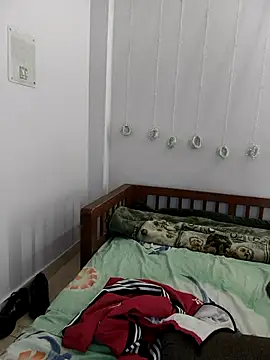 Snapshot of HARSHHU01 chatting on November 9, 4:27 pm HARSHHU01 online show from November 9, 4:27 pm