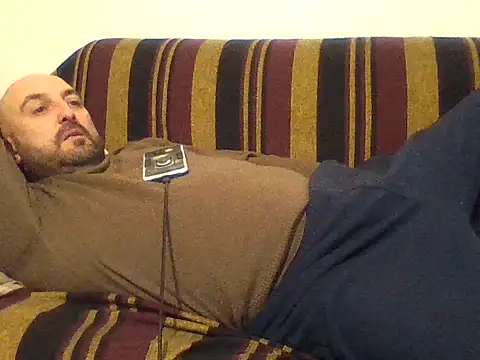 maxxxio12 online show from March 18, 6:15 pm