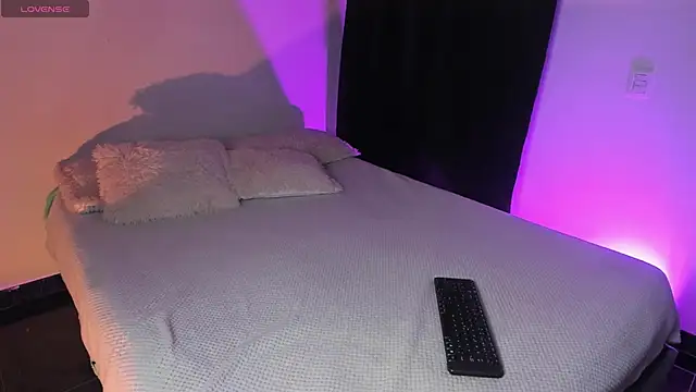 adara evanss online show from December 20, 1:34 am