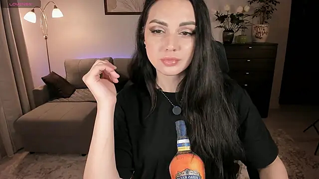 Viki Bellson online show from March 21, 3:57 pm