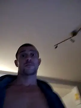 Snapshot of GermanAnonym@xh chatting on October 24, 3:03 am GermanAnonymxh online show from October 24, 3:03 am