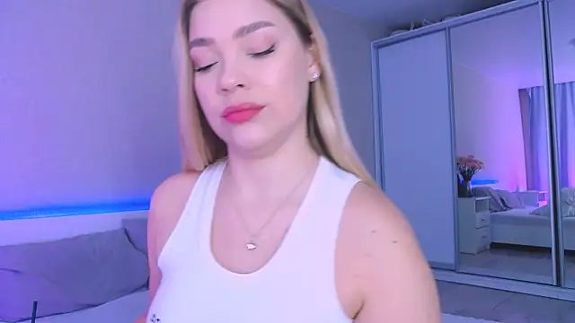 DIANAxxxDIAMOND online show from October 10, 7:51 am