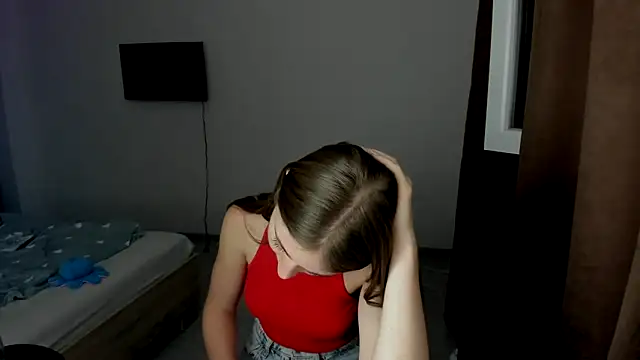 Snapshot of LilyHaart chatting on September 9, 5:23 pm LilyHaart online show from September 9, 5:23 pm