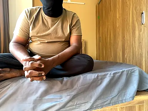 nightlife  12 online show from November 7, 8:58 am