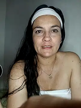 megan milf79 online show from March 16, 8:10 am