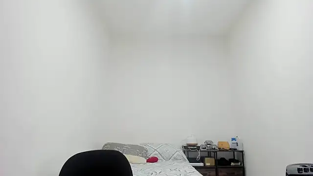 megan milf79 online show from October 12, 6:07 pm