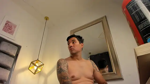 valery and Dani  online show from November 18, 8:02 pm