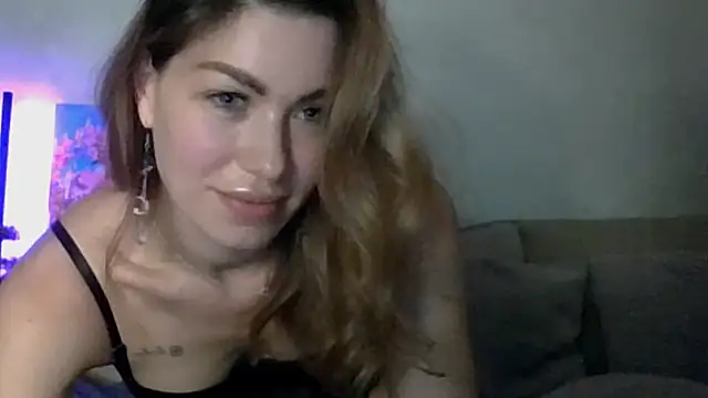 Snapshot of SweetDarling7 chatting on March 14, 5:46 pm SweetDarling7 online show from March 14, 5:46 pm
