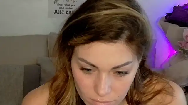 SweetDarling7 online show from March 8, 1:04 pm