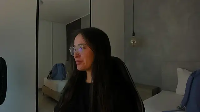 sophia martinezz  online show from February 23, 7:11 pm