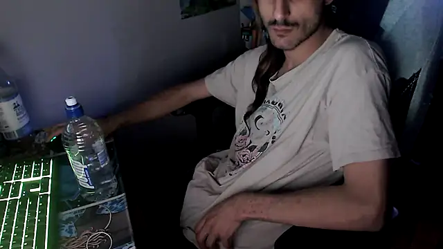 Snapshot of twink69Finger chatting on October 11, 12:15 pm twink69Finger online show from October 11, 12:15 pm