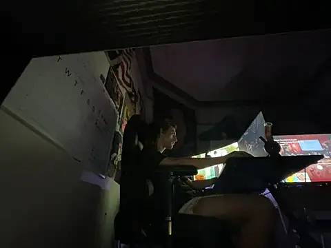 Snapshot of twink69Finger chatting on November 26, 2:07 pm twink69Finger online show from November 26, 2:07 pm