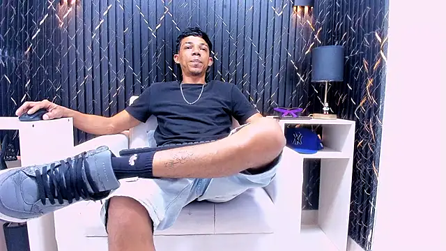 Gregory Sforza online show from November 26, 6:20 pm