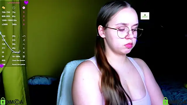 Lilysweet13 online show from November 25, 8:53 pm