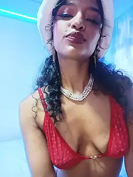 Snapshot of Aphrodite-777 chatting on December 1, 5:18 pm Aphrodite-777 online show from December 1, 5:18 pm