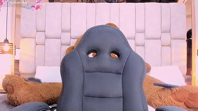 Daia Ortiz online show from October 9, 8:51 pm