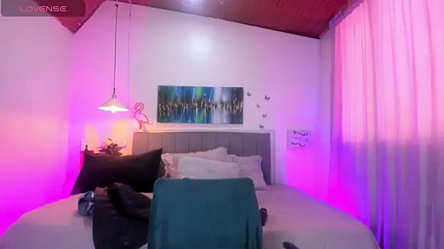 Rose Thompson1 online show from April 18, 1:26 pm