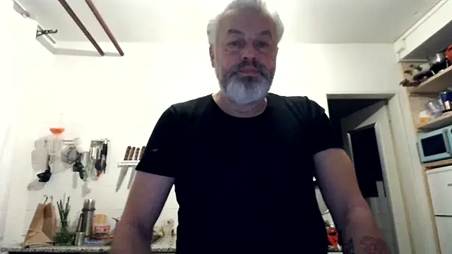 Berg Boy online show from January 16, 5:55 am