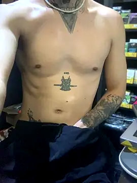 Snapshot of craxybaby chatting on October 28, 7:16 pm craxybaby online show from October 28, 7:16 pm