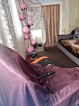 Snapshot of my_Kazka chatting on March 22, 7:57 am my Kazka online show from March 22, 7:57 am