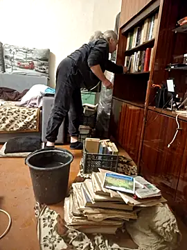 Snapshot of my_Kazka chatting on November 28, 4:31 pm my Kazka online show from November 28, 4:31 pm