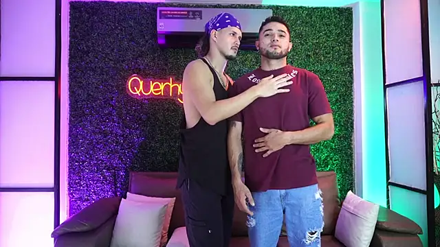 Snapshot of Bait4men chatting on December 17, 8:48 pm Bait4men online show from December 17, 8:48 pm