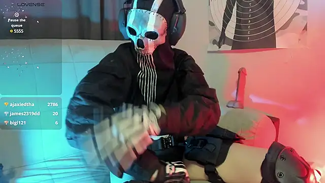 Snapshot of cos_operator chatting on March 12, 1:14 am cos operator online show from March 12, 1:14 am