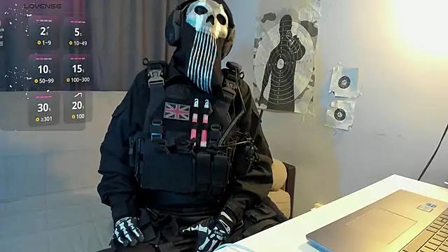 Snapshot of cos_operator chatting on March 15, 4:43 pm cos operator online show from March 15, 4:43 pm