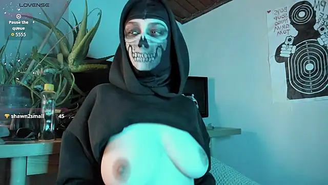 Snapshot of cos_operator chatting on September 26, 6:12 pm cos operator online show from September 26, 6:12 pm