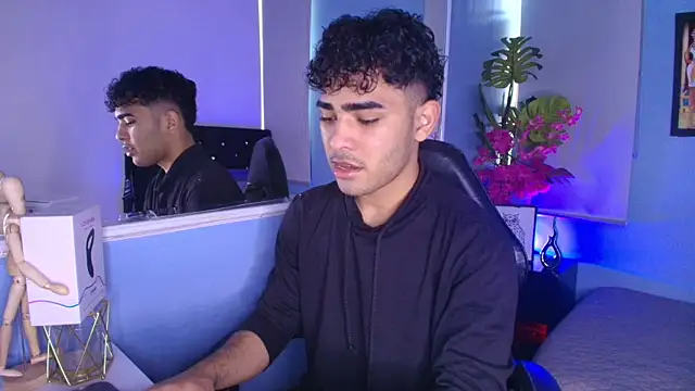 LucasCarterr  online show from September 15, 2:06 pm