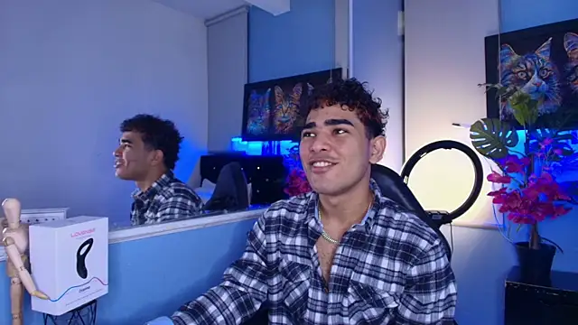 LucasCarterr  online show from November 14, 4:44 am