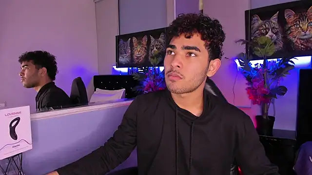 LucasCarterr  online show from November 27, 4:36 am