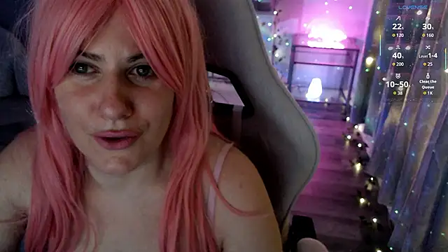 Snapshot of BellaStar84 chatting on February 18, 12:12 pm BellaStar84 online show from February 18, 12:12 pm