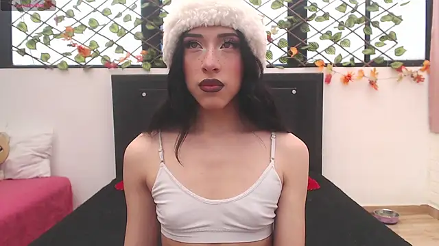 Snapshot of madison__rey chatting on March 13, 2:01 pm madison rey online show from March 13, 2:01 pm