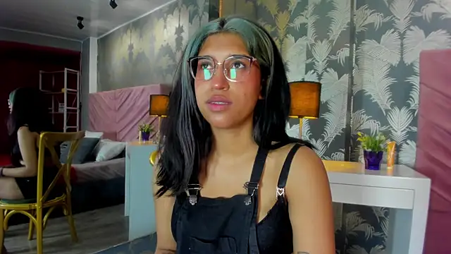 Snapshot of Karin_Ks chatting on November 27, 8:00 pm Karin Ks online show from November 27, 8:00 pm