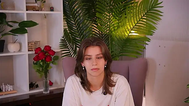 Snapshot of NormaCusson chatting on March 13, 10:26 am NormaCusson online show from March 13, 10:26 am