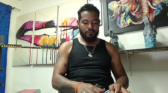 BladeFoxxx1 online show from March 21, 7:33 am