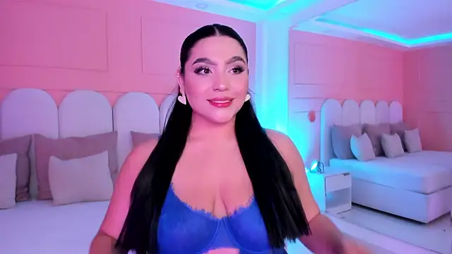 eva sainnt online show from March 28, 3:06 am