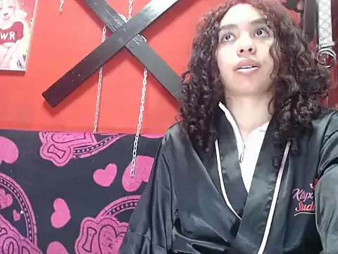 Snapshot of Tracy_KS chatting on September 18, 2:19 pm Tracy KS online show from September 18, 2:19 pm