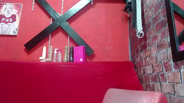 Snapshot of Tracy_KS chatting on September 28, 2:28 am Tracy KS online show from September 28, 2:28 am