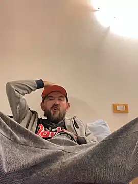 Snapshot of Rimmingtop chatting on November 9, 1:53 pm Rimmingtop online show from November 9, 1:53 pm