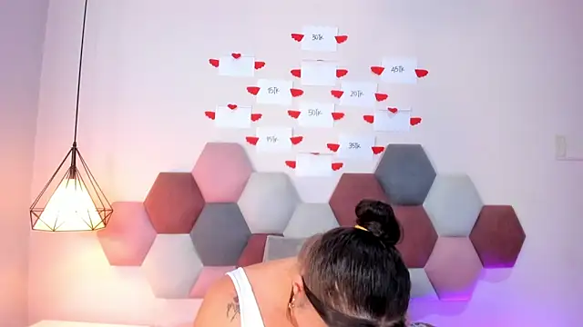 BeckyVidal online show from February 18, 6:26 pm