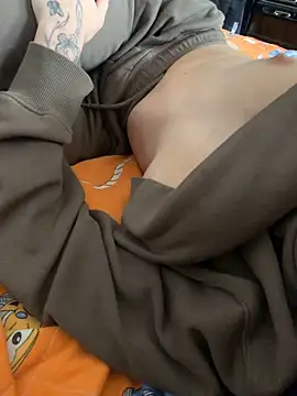 LexieB online show from October 27, 7:56 am