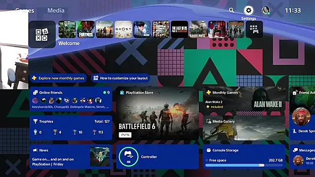 Snapshot of SpaceCowWhore chatting on October 15, 3:34 pm SpaceCowWhore online show from October 15, 3:34 pm